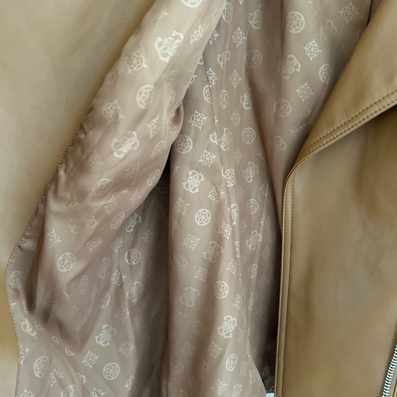 Guess leather jacket - Picture 6 of 7